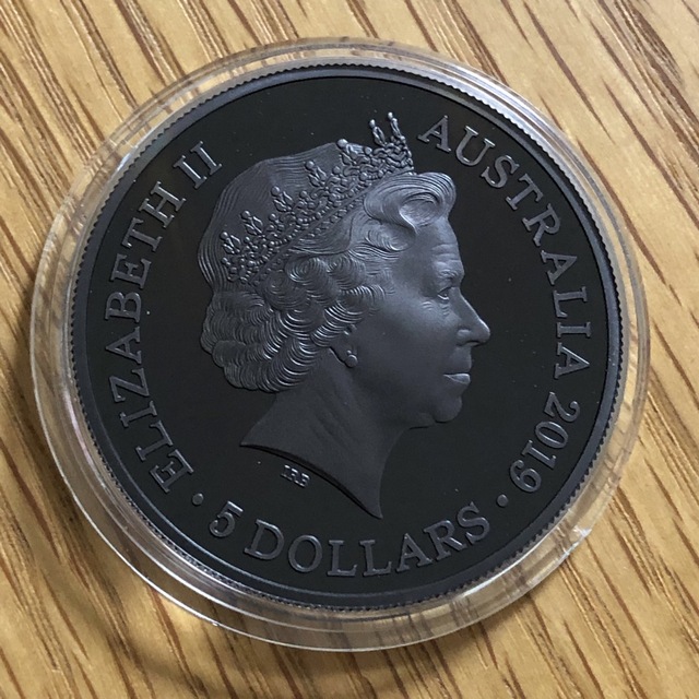 【黒い銀貨】レッサービルビー オーストラリア銀貨 2019 エンタメ/ホビーの美術品/アンティーク(貨幣)の商品写真