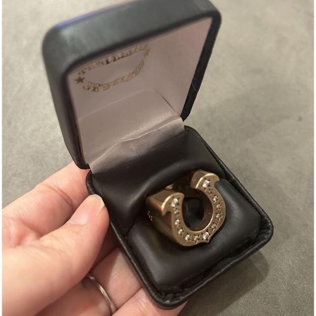 TENDERLOIN(テンダーロイン)のテンダーロイン ホースシュー リング 8金 K8 ダイヤ入り メンズのアクセサリー(リング(指輪))の商品写真