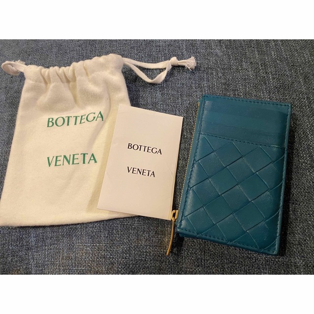 Bottega Veneta(ボッテガヴェネタ)のボッテガヴェネタ　カード　コインケース　ミニ財布　美品 レディースのファッション小物(コインケース)の商品写真