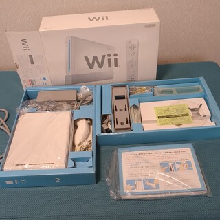 ウィー(Wii)のNintendo Wii ソフト2本セット(家庭用ゲーム機本体)