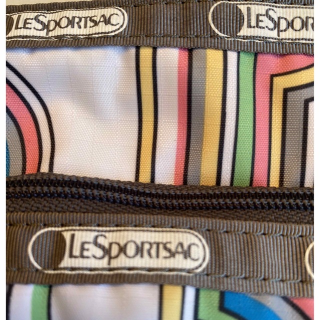 LeSportsac(レスポートサック)のレスポートサック　ポーチ　レア柄　ポストモダン　マルチカラー レディースのファッション小物(ポーチ)の商品写真