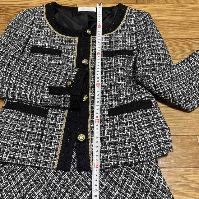 anySiS(エニィスィス)のanySiS ツイードスーツ　ブラック　フォーマルスーツ レディースのフォーマル/ドレス(スーツ)の商品写真