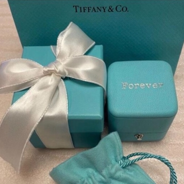 Tiffany & Co.   限定 ティファニー ブルーリングケース Forever 空箱