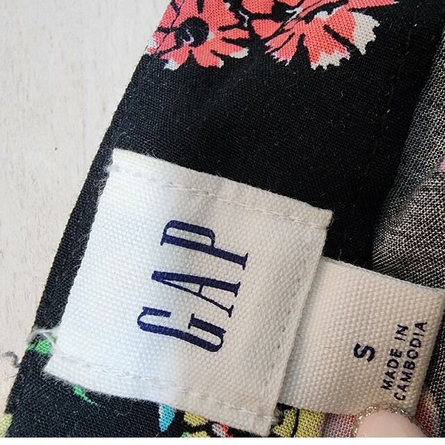 GAP(ギャップ)の花柄スカート レディースのスカート(ひざ丈スカート)の商品写真