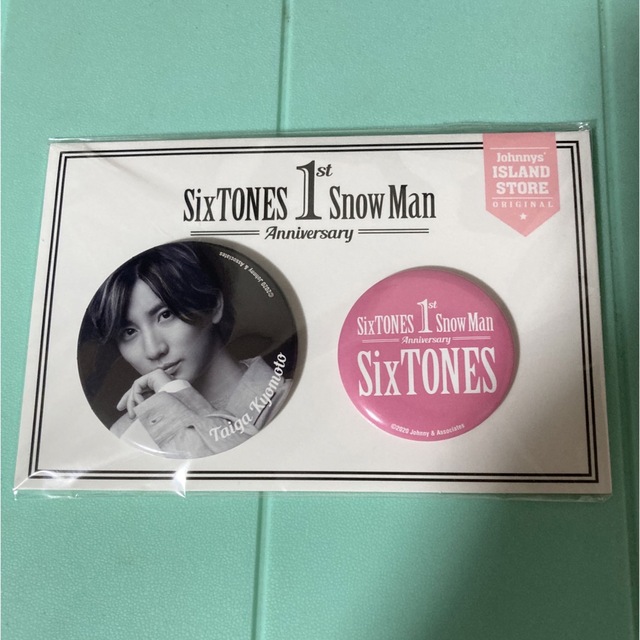 SixTONES(ストーンズ)の【未開封】京本大我 缶バッジ エンタメ/ホビーのタレントグッズ(アイドルグッズ)の商品写真