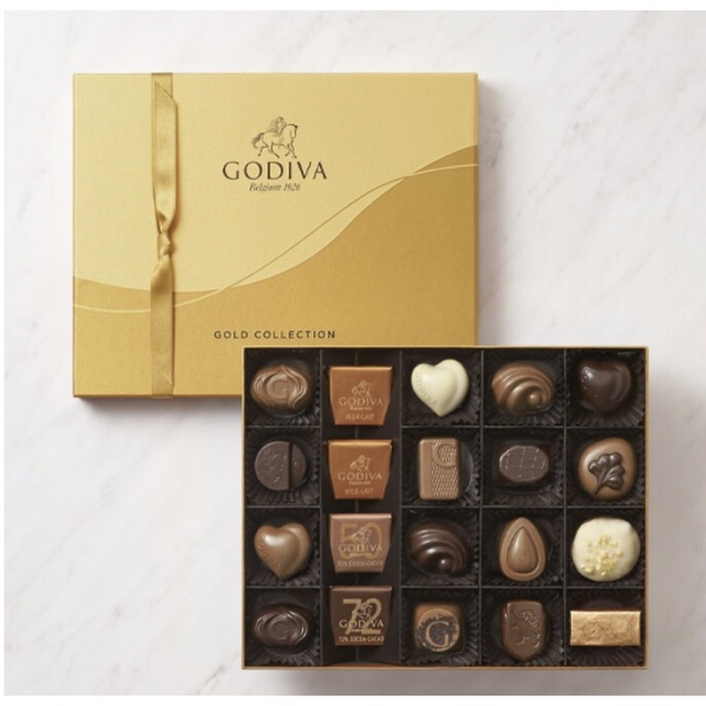 【お値下げ不可】 GODIVA  ゴールドコレクション20粒入り 食品/飲料/酒の食品(菓子/デザート)の商品写真