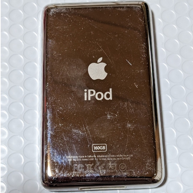 iPod(アイポッド)の美品　iPod　classic　160GB A1238 動作品　初期化 スマホ/家電/カメラのオーディオ機器(ポータブルプレーヤー)の商品写真