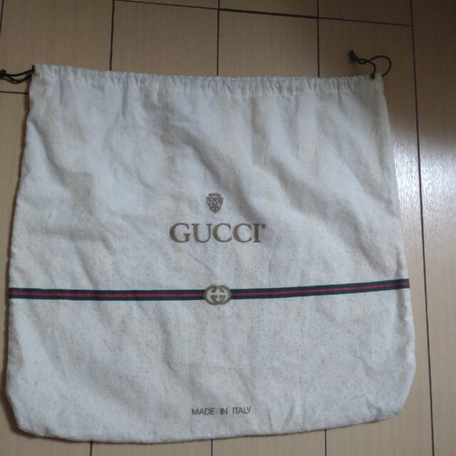 Gucci(グッチ)のグッチ　巾着袋　保存袋 レディースのバッグ(ショップ袋)の商品写真