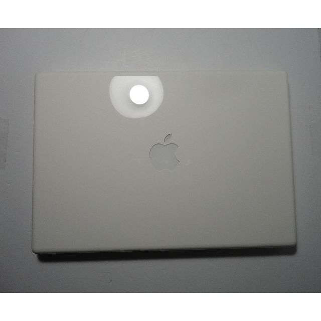 Apple(アップル)のMacBook　A1181　Mid 2009　OS 10.11 & 10.6 スマホ/家電/カメラのPC/タブレット(ノートPC)の商品写真