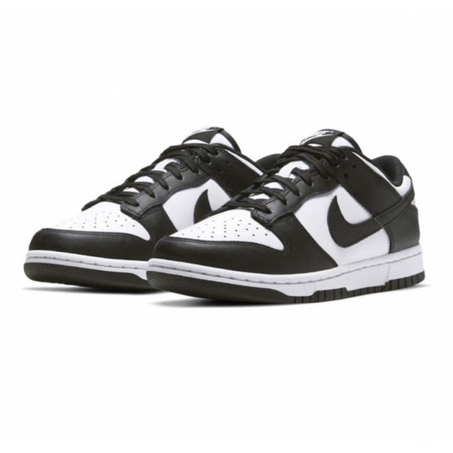 NIKE(ナイキ)のNike Dunk Low Retro "White/Black" メンズの靴/シューズ(スニーカー)の商品写真