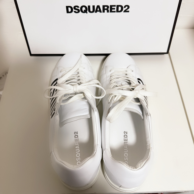 DSQUARED2(ディースクエアード)のDSQUARED2 ロゴプリントスニーカー メンズの靴/シューズ(スニーカー)の商品写真