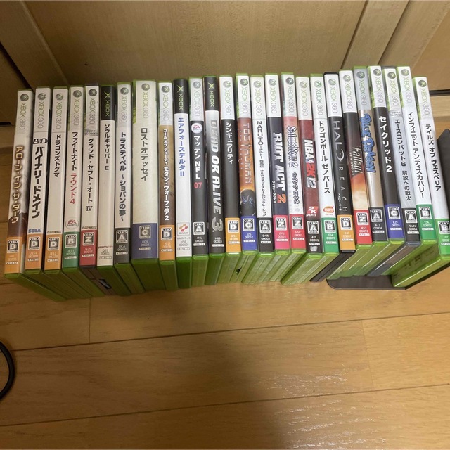 Xbox360(エックスボックス360)のＸ　BOX360  本体&ソフトセット エンタメ/ホビーのゲームソフト/ゲーム機本体(家庭用ゲーム機本体)の商品写真