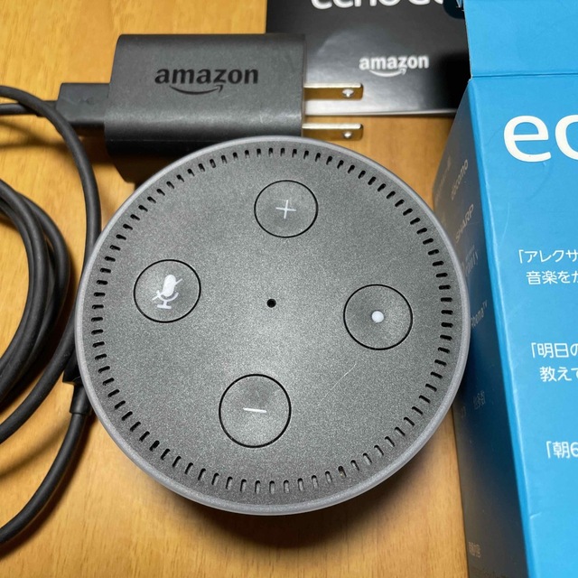 ECHO(エコー)のecho dot 第2世代　ブラック スマホ/家電/カメラのオーディオ機器(スピーカー)の商品写真