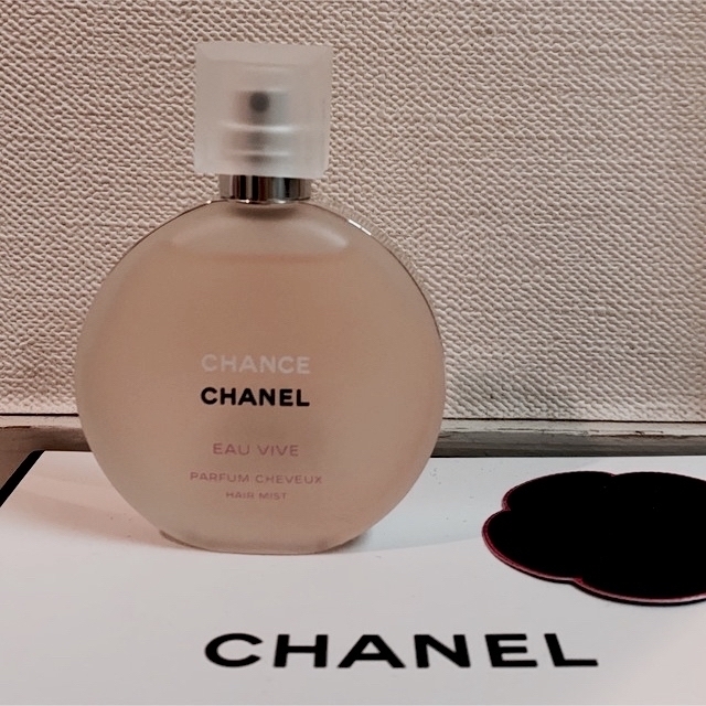 CHANEL(シャネル)の♥︎シャネル　チャンス　オーヴィーヴ　ヘアミスト　35ml コスメ/美容のヘアケア/スタイリング(ヘアケア)の商品写真