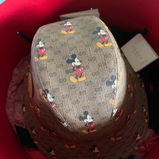 グッチ(Gucci)の値下げGUCCI未使用バケットハット　ユニセックス箱付き(ハット)