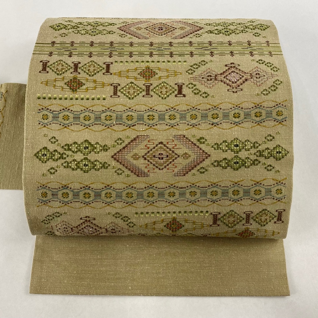 名古屋帯 美品 逸品 正絹 名古屋帯 美品 逸品 落款あり 羽田登 笹 流水 水色 正絹 中古