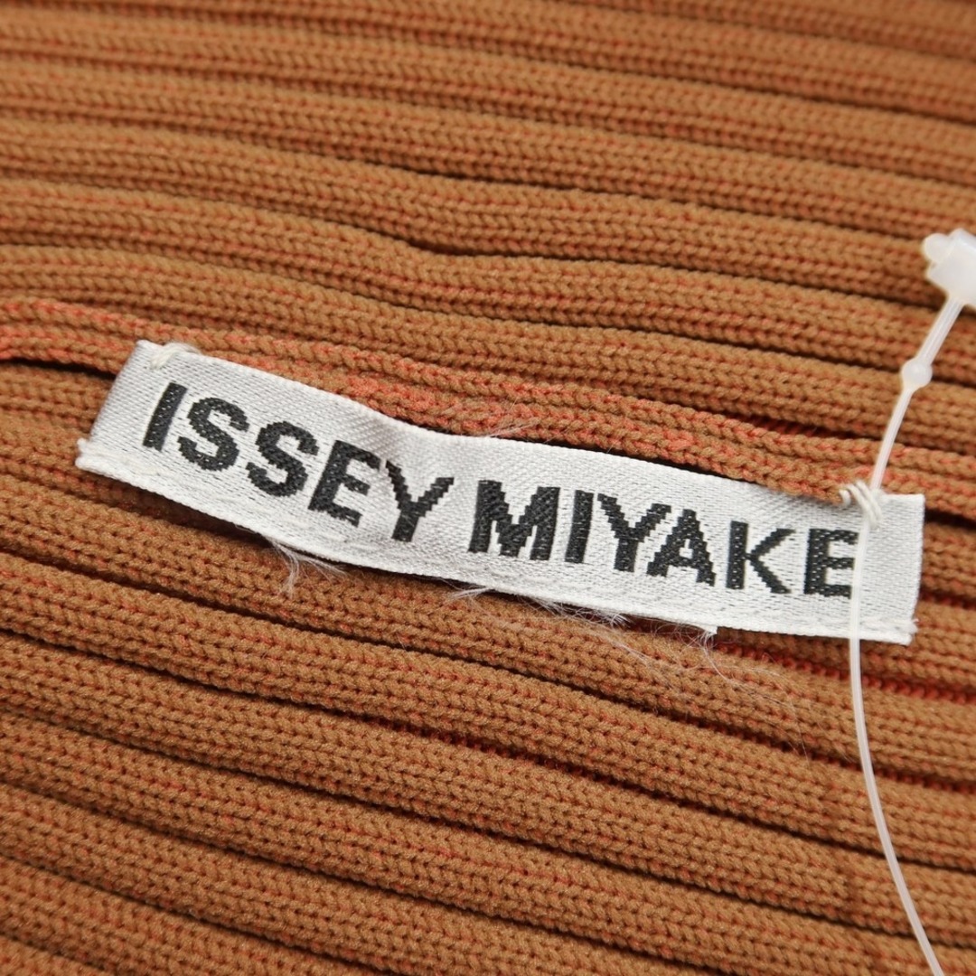 イッセイミヤケ ISSEY MIYAKE 2022年秋冬 ハイネック プルオーバー