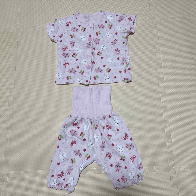 パジャマ　80 キッズ/ベビー/マタニティのキッズ服女の子用(90cm~)(パジャマ)の商品写真