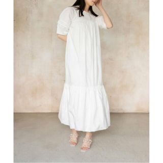 ランダ(RANDA)の【WHITE】エンブロイダリーフラワーワンピース(ロングワンピース/マキシワンピース)