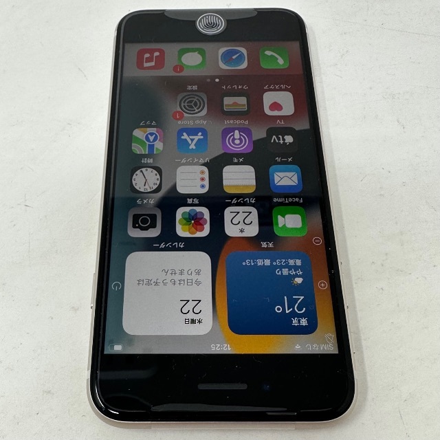 Apple(アップル)の未使用 SIMフリー iPhone SE 3 第3世代 64GB MMYD3J スマホ/家電/カメラのスマートフォン/携帯電話(スマートフォン本体)の商品写真