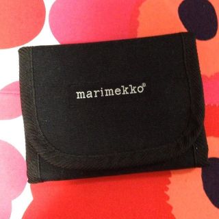 マリメッコ(marimekko)の値下げ！新品マリメッコ 財布(財布)