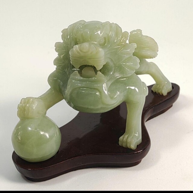 美術工芸品 獅子の置物(木製台座付き) プレミアム www.smarttech.co.th