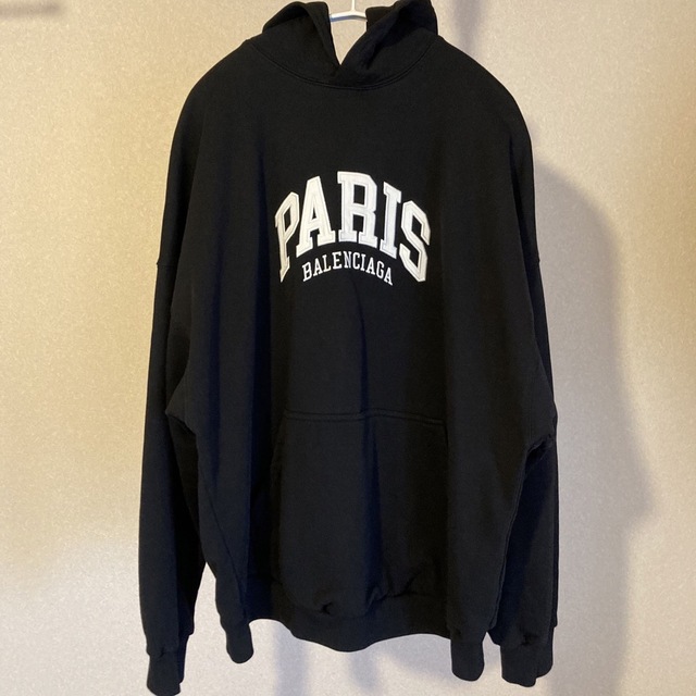 Balenciaga(バレンシアガ)のBALENCIAGA CITIES PARIS HOODIE 22aw メンズのトップス(パーカー)の商品写真