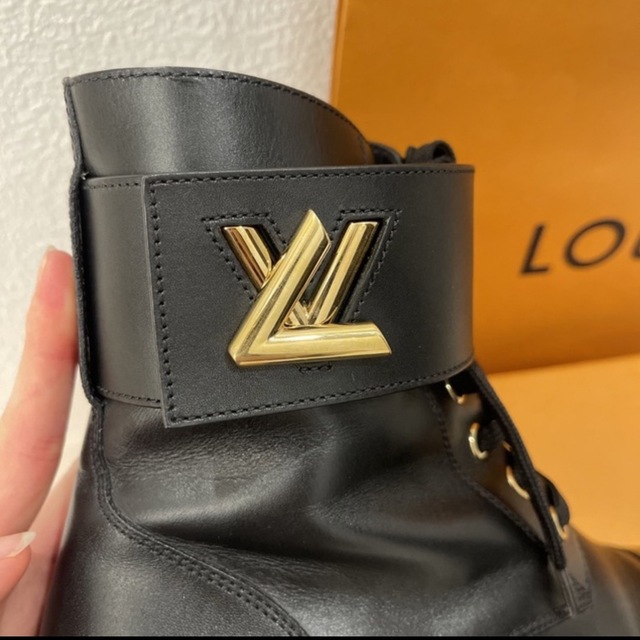 本日限りお値引き!!LOUIS VUITTON ブーツ
