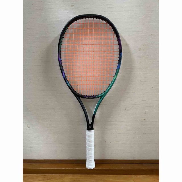 YONEX(ヨネックス)のcritoshi様専用  YONEX VCORE PRO 100  スポーツ/アウトドアのテニス(ラケット)の商品写真