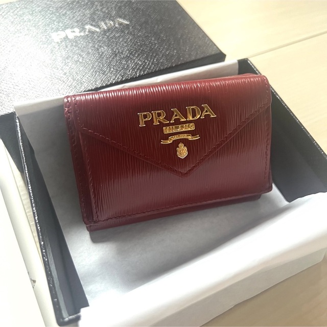 RUBINO金具【最終お値下げ】PRADA♡ VITELLO MOVE I