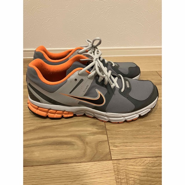 NIKEランニングスニーカー