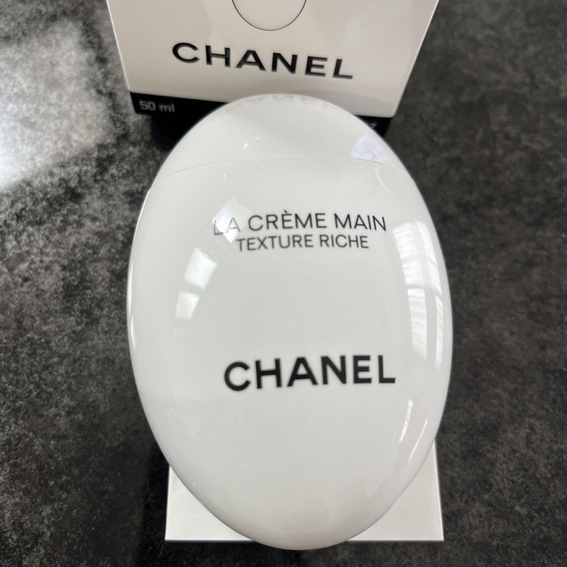 CHANEL(シャネル)のシャネル ラ クレーム マン リッシュ  50ml コスメ/美容のボディケア(ハンドクリーム)の商品写真