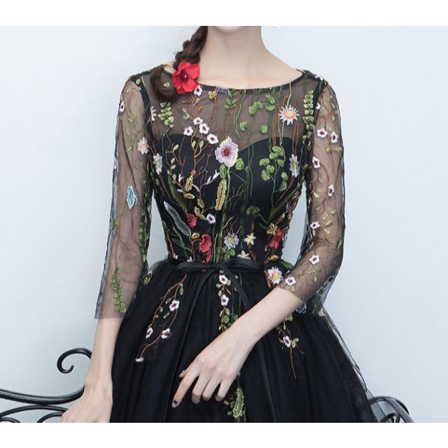 【新品】XLサイズ　黒　パーティードレス　花柄刺繡　ミディドレス　フォーマル 4