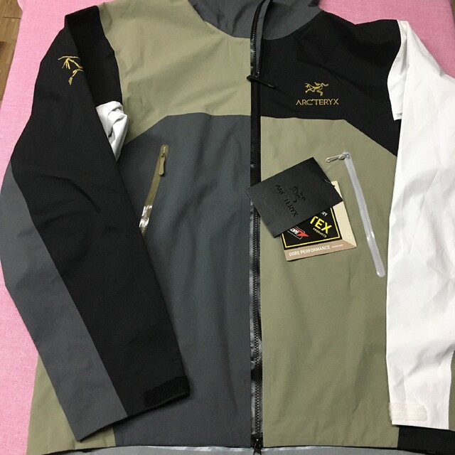 ARC'TERYX x BEAMS 別注 BETA JACKET L 品質保証