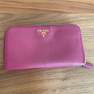 プラダ(PRADA)のプラダ　長財布　ピンク(財布)