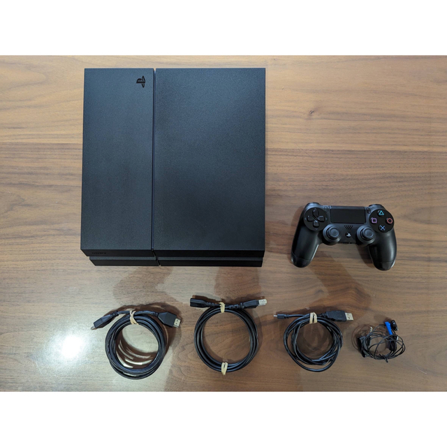 PlayStation4 - プレイステーション4本体とソフト6本の通販 by