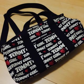 トミーガール(tommy girl)の【お値下げします】♡tommy girl ボストンバッグ♡(ボストンバッグ)