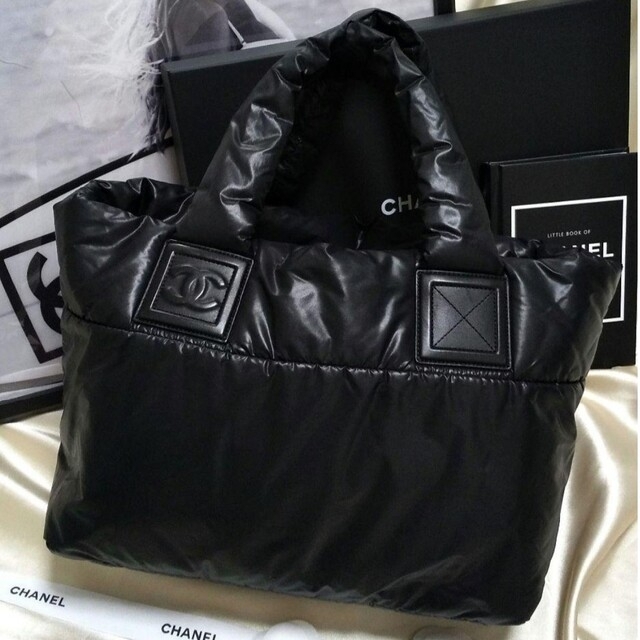 【本物保証】 保・布袋付 超美品 シャネル CHANEL コココクーンPM ハンドバッグ ナイロン 黒 シール付 15番台 A48610 軽い