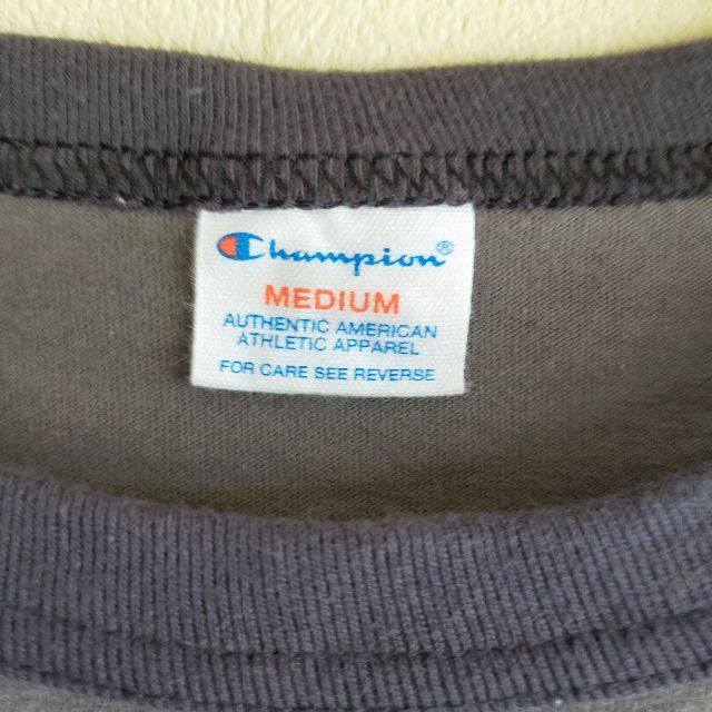 Champion(チャンピオン)のChampion カレッジロゴ ラグラン アーチ 復刻トリコタグ サイズM メンズのトップス(Tシャツ/カットソー(半袖/袖なし))の商品写真