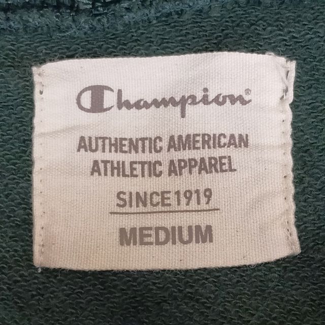 Champion(チャンピオン)の★即日発送/綺麗★ チャンピオン パーカー ロゴ入り Mサイズ メンズのトップス(パーカー)の商品写真