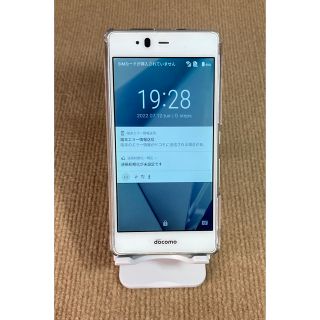 アローズ(arrows)のdocomo F-03H arrowsスマホ(スマートフォン本体)