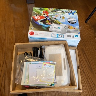 ウィーユー(Wii U)の任天堂wiiU(家庭用ゲーム機本体)