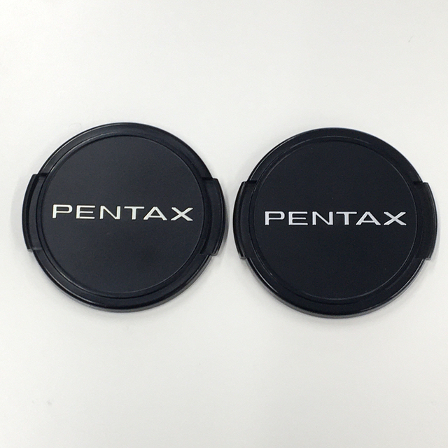 PENTAX(ペンタックス)のPENTAX ペンタックス Φ77mm 純正スナップ式キャップ ×2個 スマホ/家電/カメラのカメラ(フィルムカメラ)の商品写真