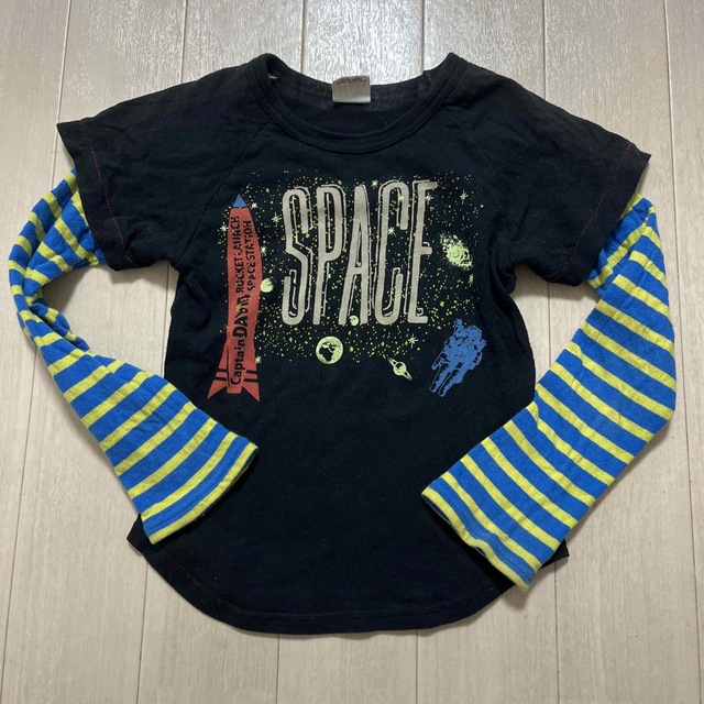 JUNK STORE(ジャンクストアー)のジャンクストアー　長袖シャツ　120（ブラック） キッズ/ベビー/マタニティのキッズ服男の子用(90cm~)(Tシャツ/カットソー)の商品写真