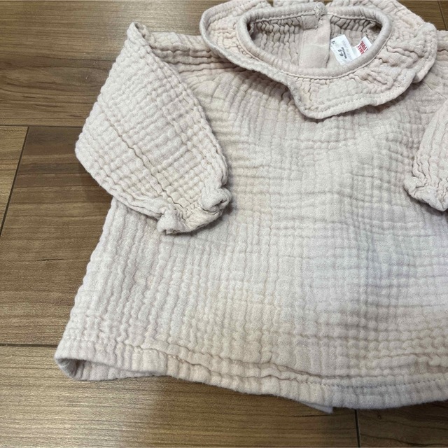 ZARA KIDS(ザラキッズ)のZARA ガーゼ　トップス キッズ/ベビー/マタニティのベビー服(~85cm)(シャツ/カットソー)の商品写真