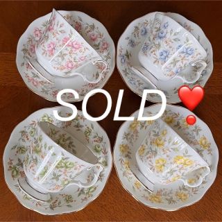 ロイヤルアルバート(ROYAL ALBERT)の【美品】ロイヤルアルバート★ローズチンツ★C/S 4客(食器)