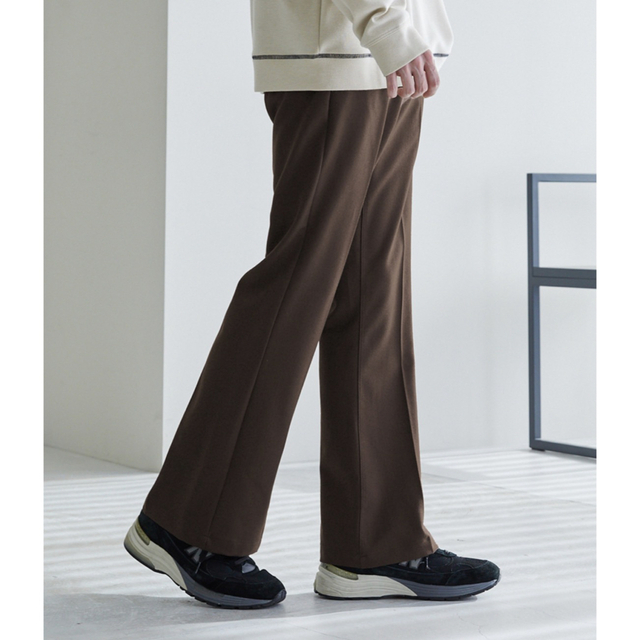 MONO-MART(モノマート)のブーツカットフレアカラースラックスパンツL メンズのスーツ(スラックス/スーツパンツ)の商品写真