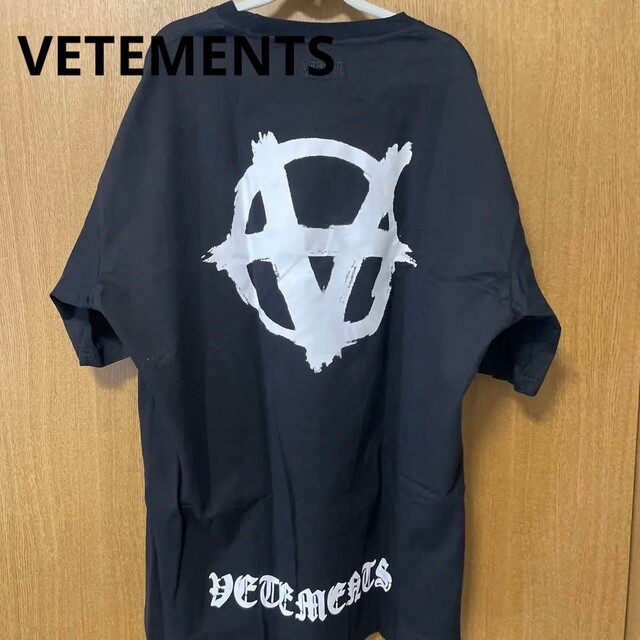 VETEMENTS ベトモン tシャツ 半袖 ロンT アナーキ ロゴ ブラック お