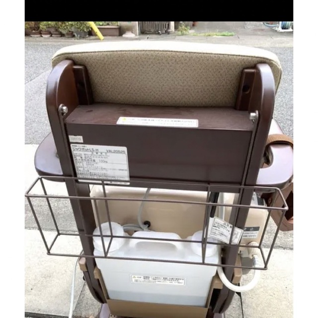 介護トイレ 家具調トイレ座楽 シャワポッド  ウオシュレット付き