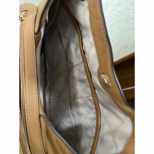 Michael Kors(マイケルコース)のマイケルコース レディースのバッグ(ショルダーバッグ)の商品写真